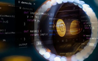 云浮 ,php声明和调用变量的符号是什么？